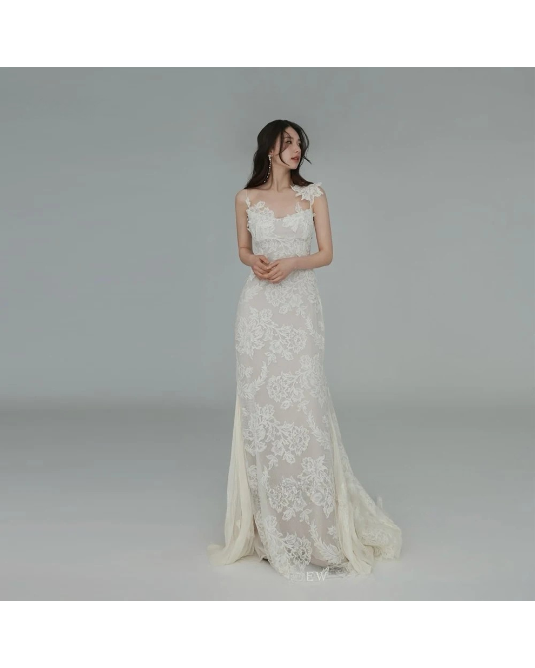 Lace Flower Wedding Bridal Gown